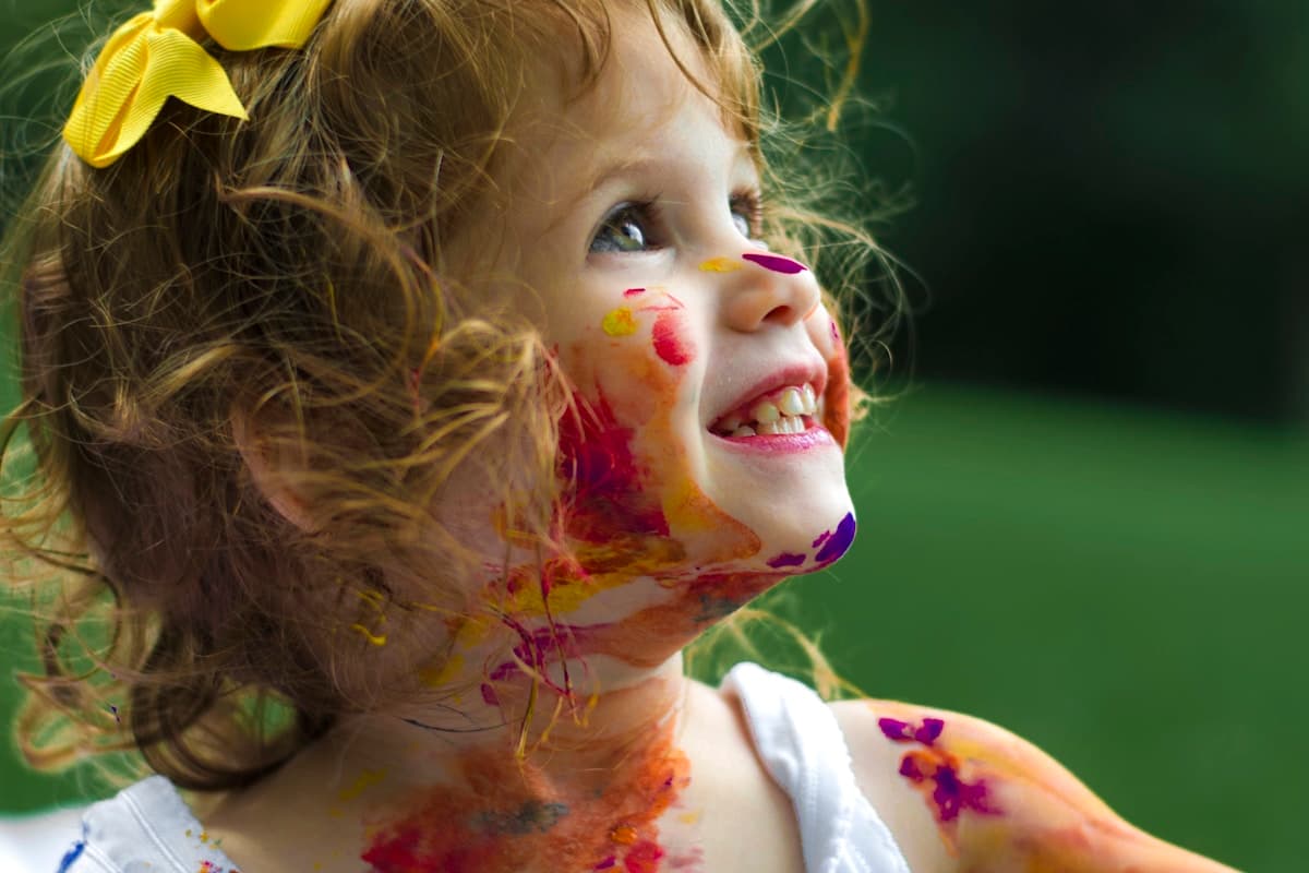Enfants heureux à Baby Academy